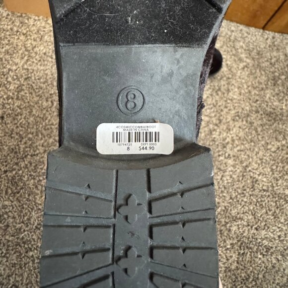 Black Crushed Velvet Combat Lace-Up Boots Hot Topic Size 8 - Picture 2 of 3